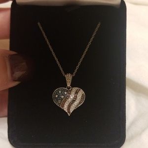 Affinity Diamond Heart Flag Pendant